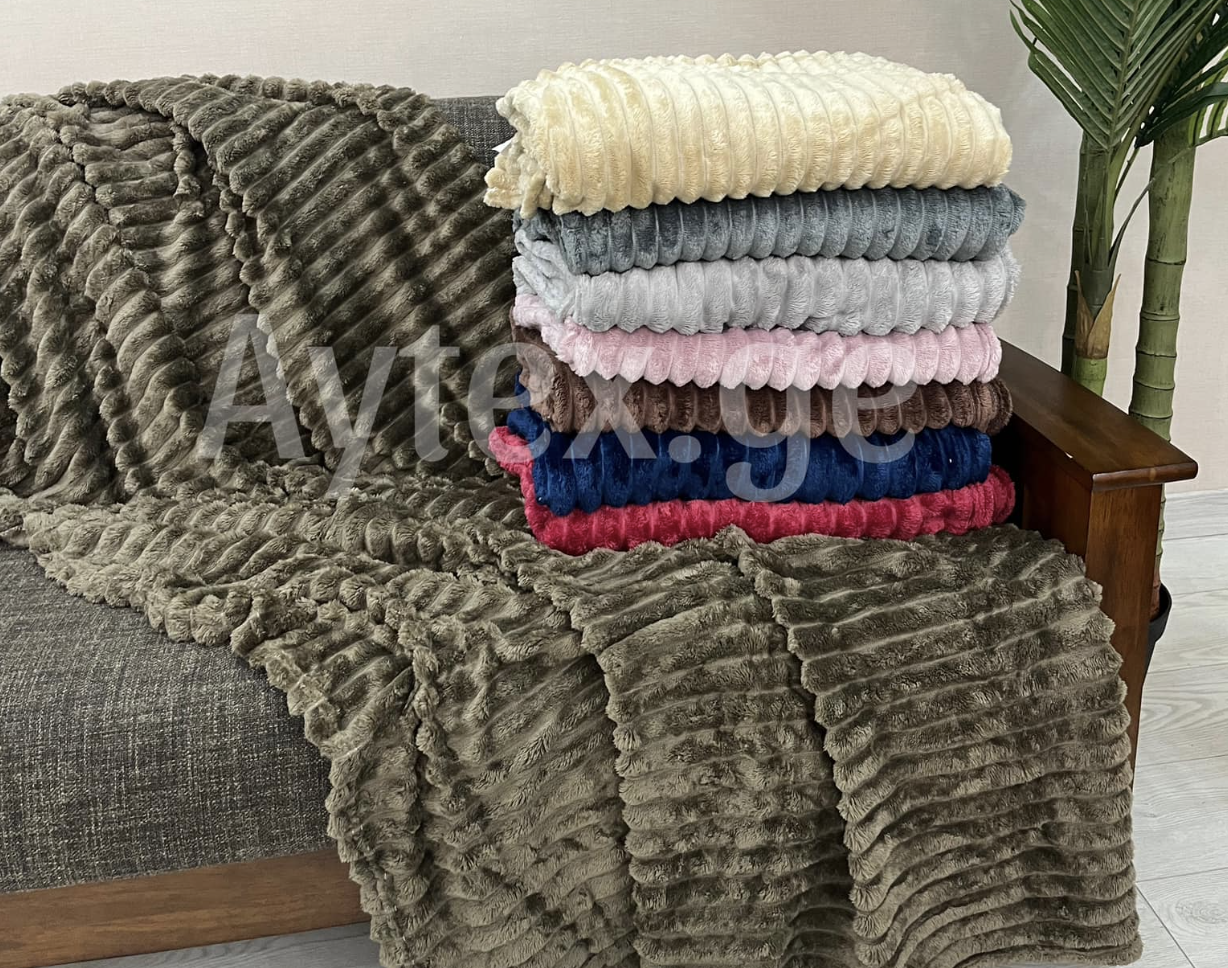 პლედები